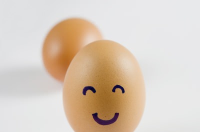 笑った顔の卵