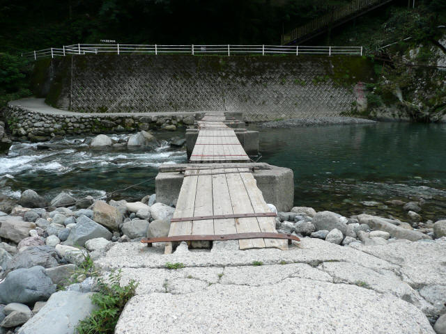 上勝の流れ橋2