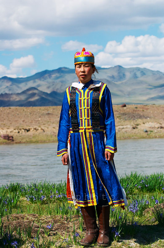 モンゴルの民族衣装 | 添乗奮闘記