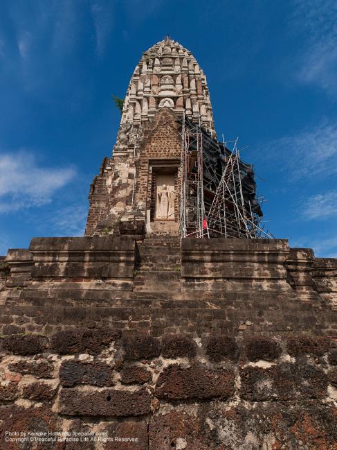 ワット ラーチャブラナ (Wat Rajabrana)の仏塔