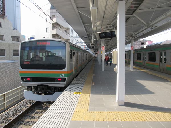 浦和駅湘南新宿ライン5・6番線ホーム